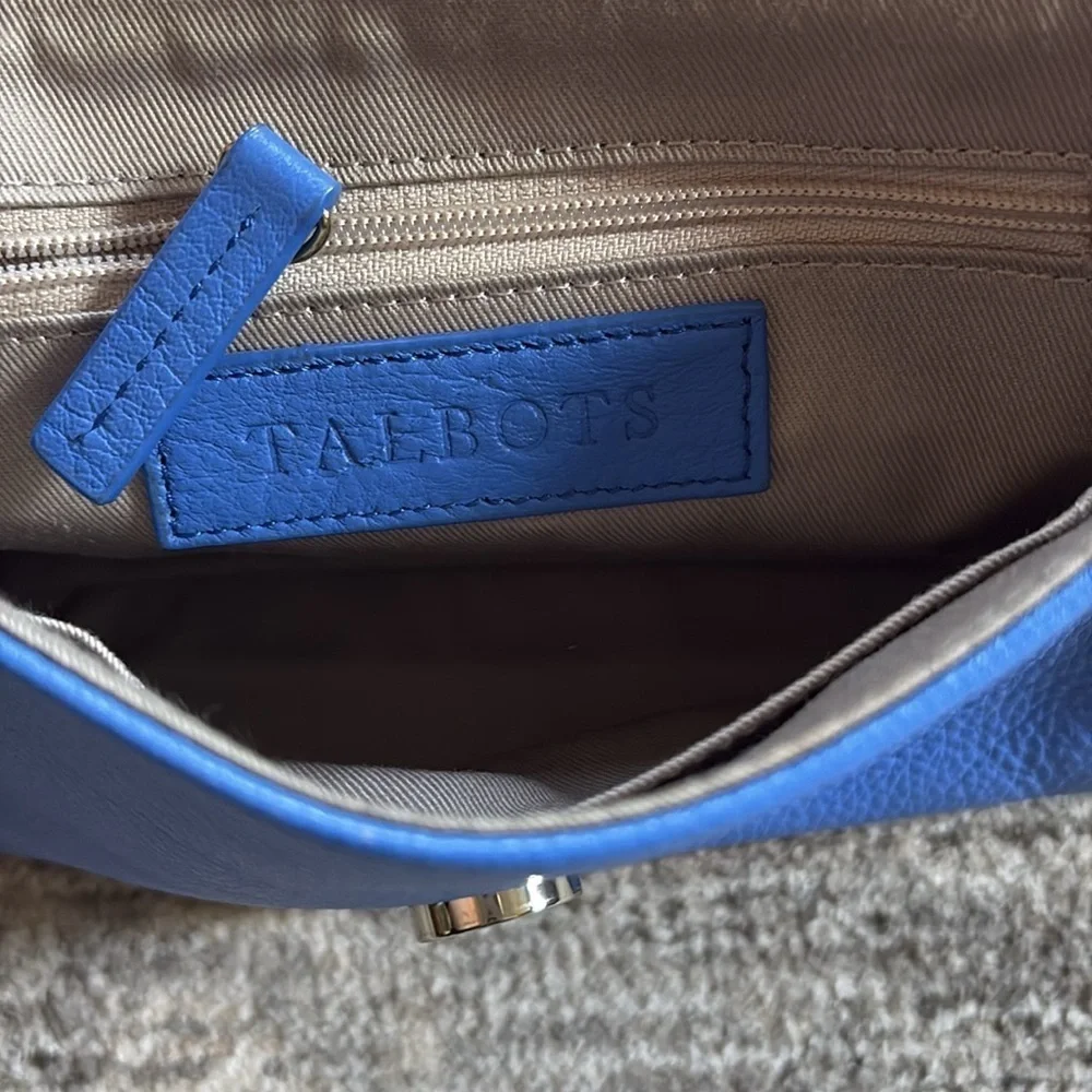 Talbots Blue Leather Crossbody Bag - adjustable straps - great condition